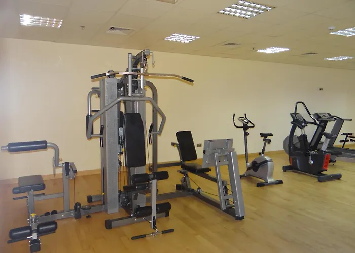 Huge Entire Apartment For Couples ,Families & Groups -Up To 5 Guests- With Free Pool, Steam & Sauna ,Jvc,Dubai
