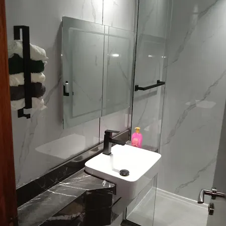 Huge Entire Apartment For Couples ,Families & Groups -Up To 5 Guests- With Free Pool, Steam & Sauna ,Jvc,Dubai Exterior foto