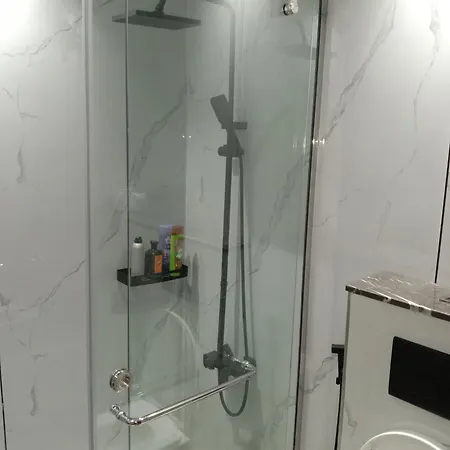 Huge Entire Apartment For Couples ,Families & Groups -Up To 5 Guests- With Free Pool, Steam & Sauna ,Jvc,Dubai Exterior foto